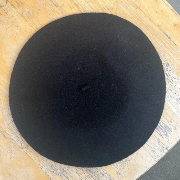 100% Wool Vintage Beret Black Hat - Picture 3 of 4